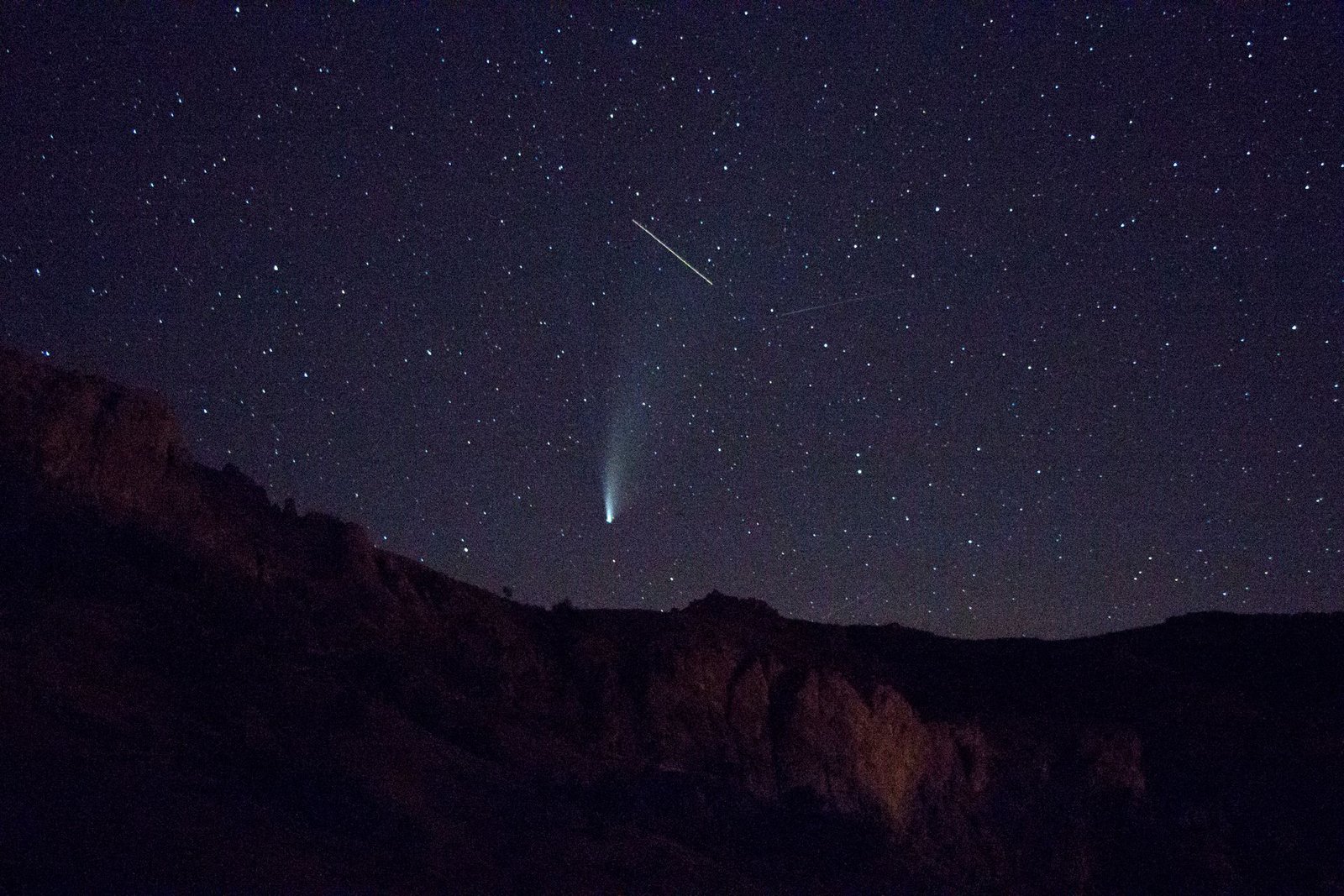 Rare Comet Visible to the Naked Eye